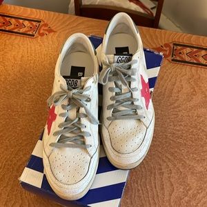 Golden goose ladies sneakers size 9 excellent condition